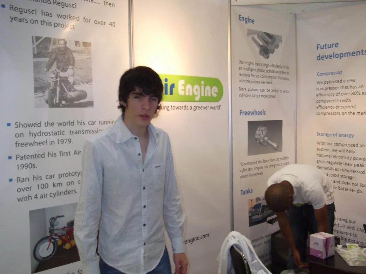 Santiago Regusci en el World Future Energy Summit de Abu Dhabi